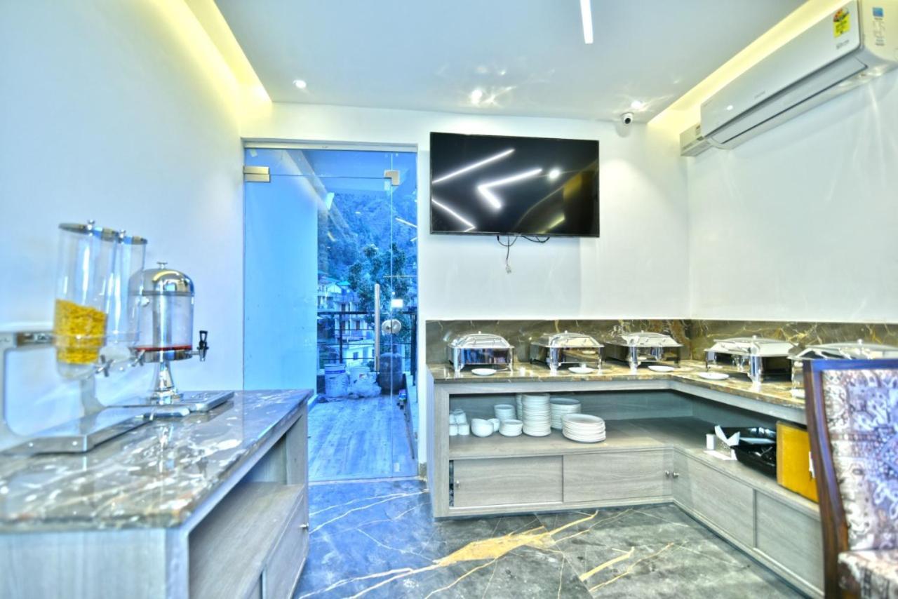 Hotel Navya Heights