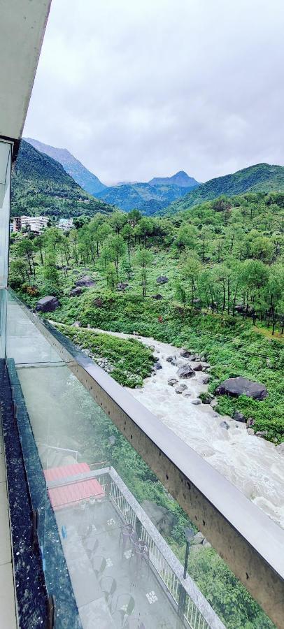 Hotel Manuni - Riverside