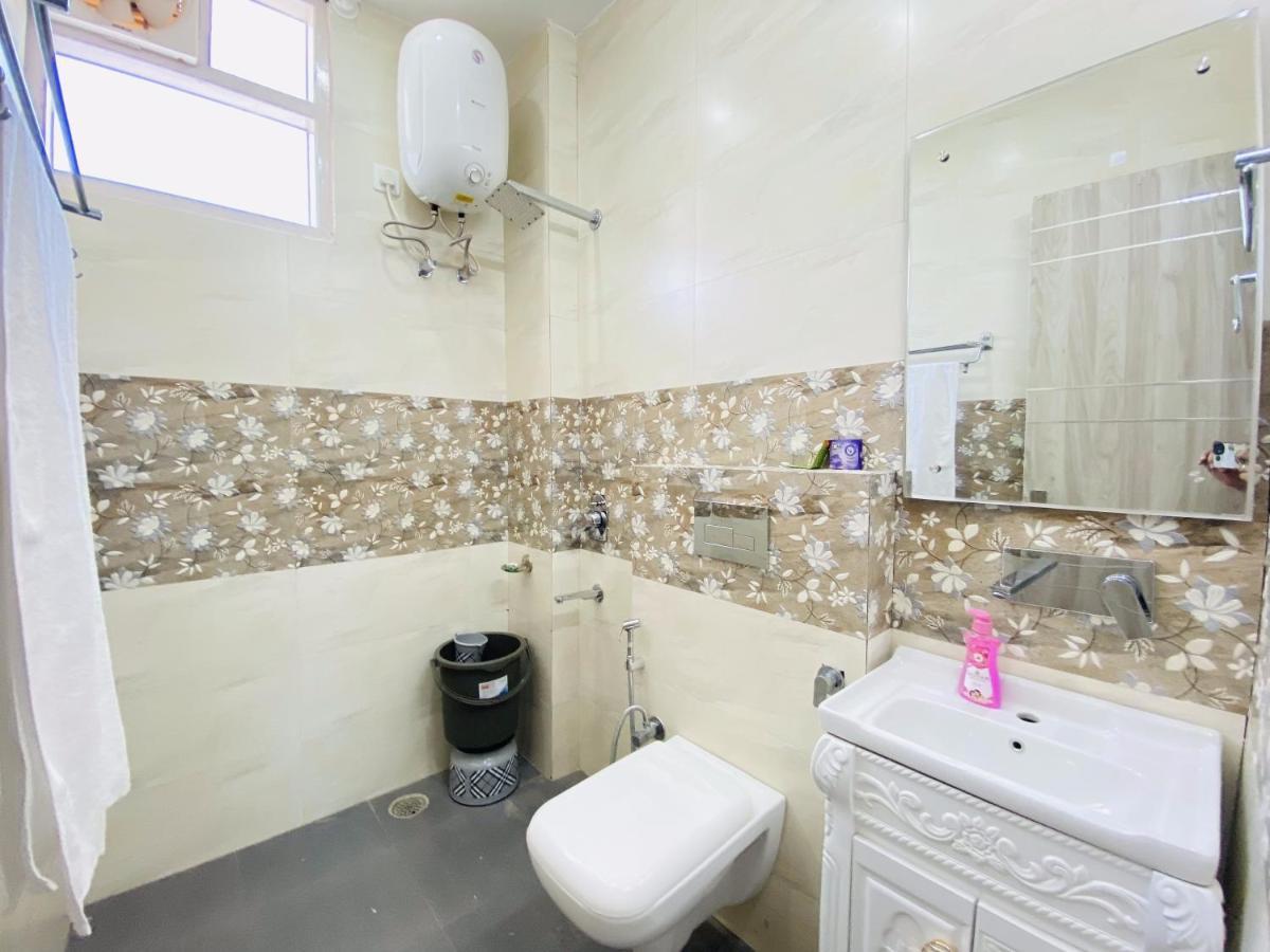 Luxury With Pool Lift 5g Free Parking Dharamshala
