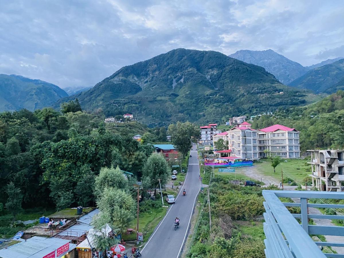 Luxury With Pool Lift 5g Free Parking Bed & Breakfast Dharamshala