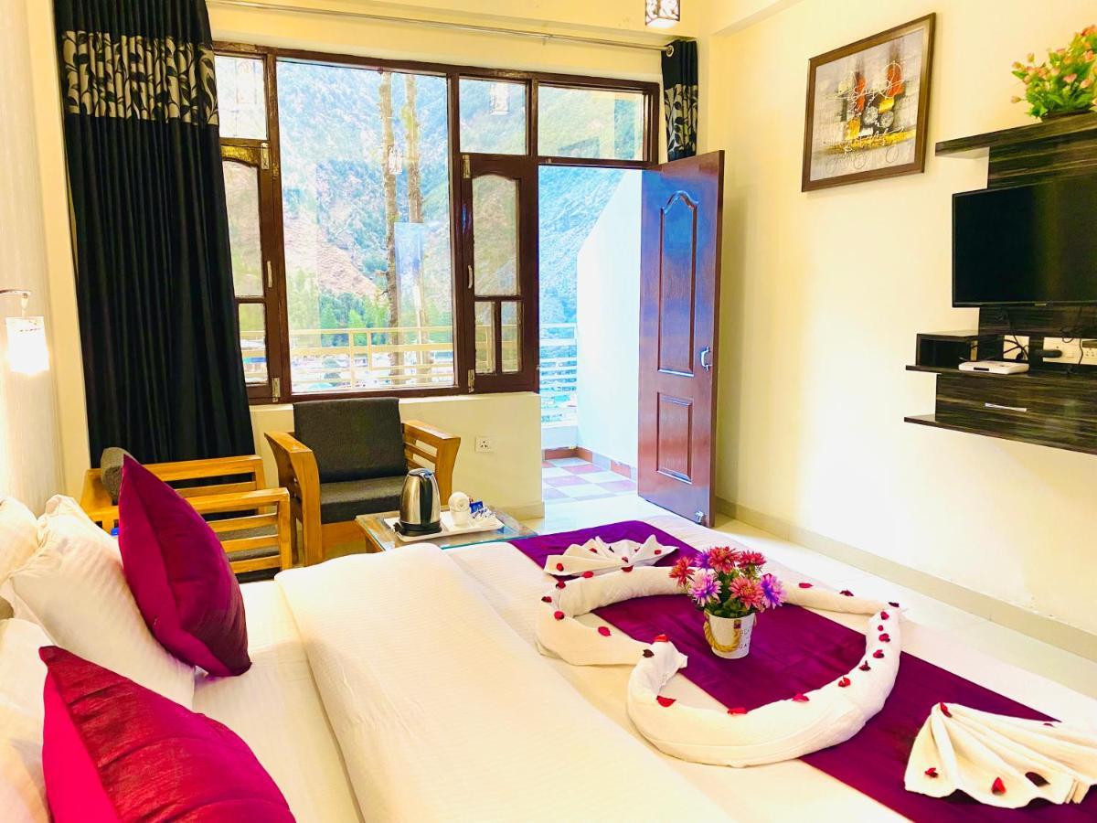 Hotel Natures Feast 4*