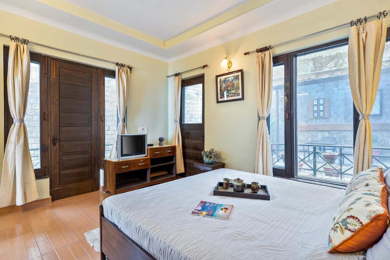 Stayvista At Stonehill Manor With Outdoor Sitting, Bonfire Villa