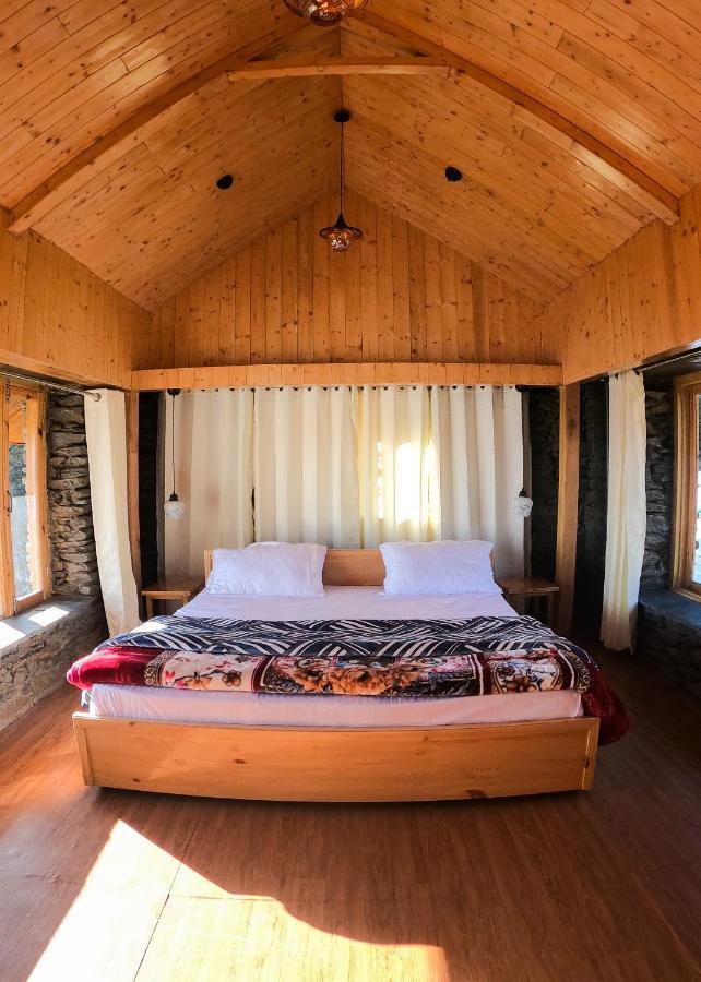 Lodge Griffons Cafe And Dharamshala