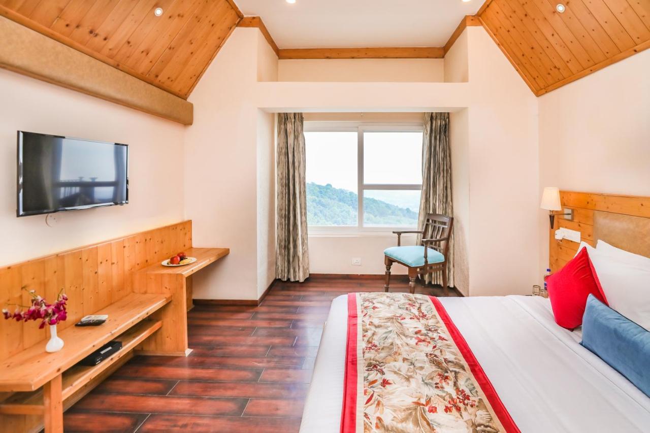 Regenta Exotica On Hilltop 4*