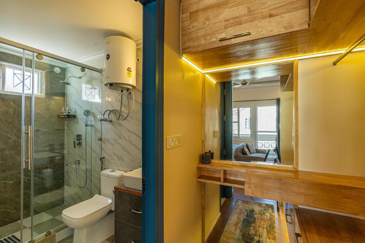 Stayvista At Creek Edge - Pet Friendly With Mountain Views, Lawn, Near Water Stream Villa