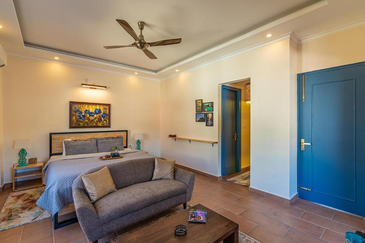 Stayvista At Creek Edge - Pet Friendly With Mountain Views, Lawn, Near Water Stream Villa