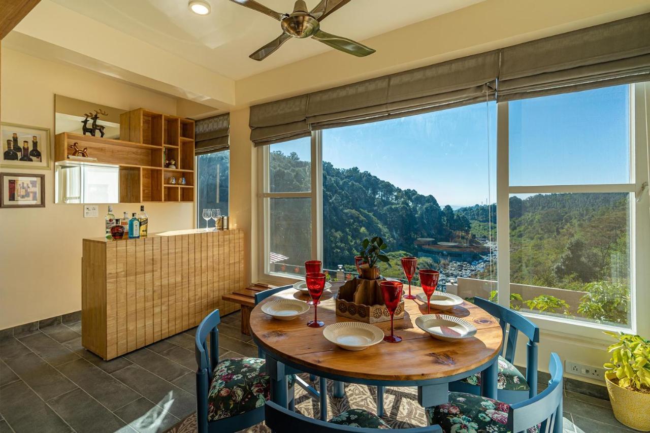 Stayvista At Creek Edge - Pet Friendly With Mountain Views, Lawn, Near Water Stream Villa *