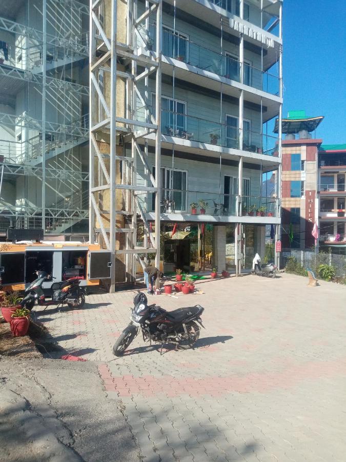 Hotel Vakratunda Dharamshala