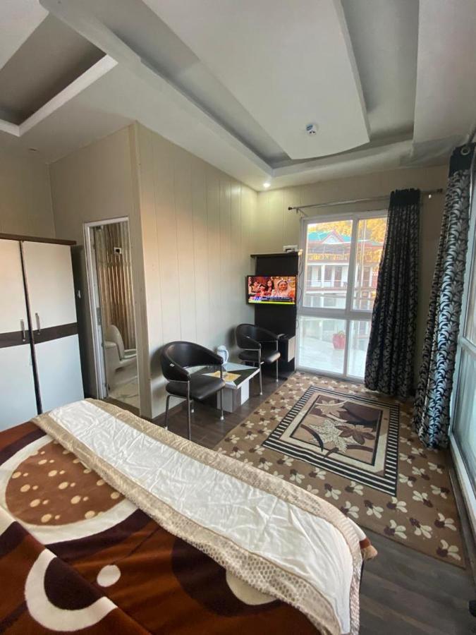 Hotel Vakratunda 4*