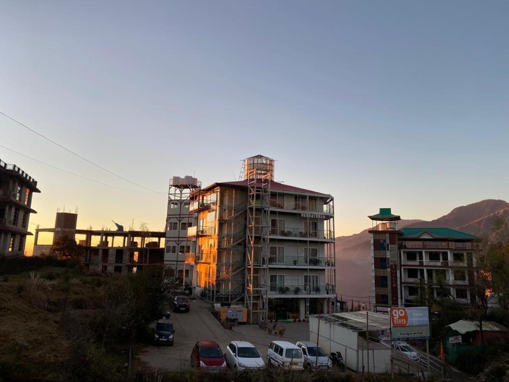 Vakratunda Hotel Dharamshala