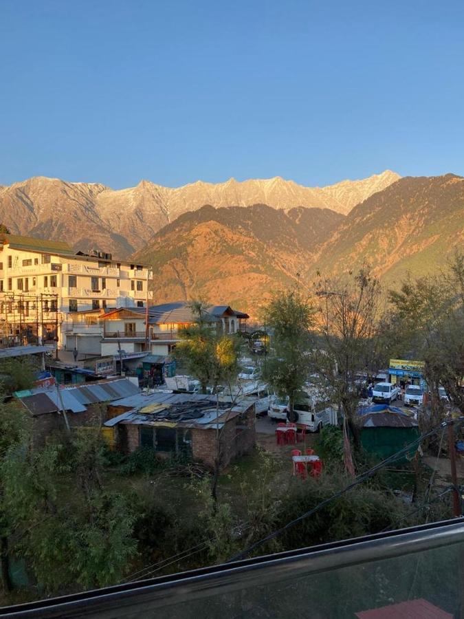 Hotel Vakratunda