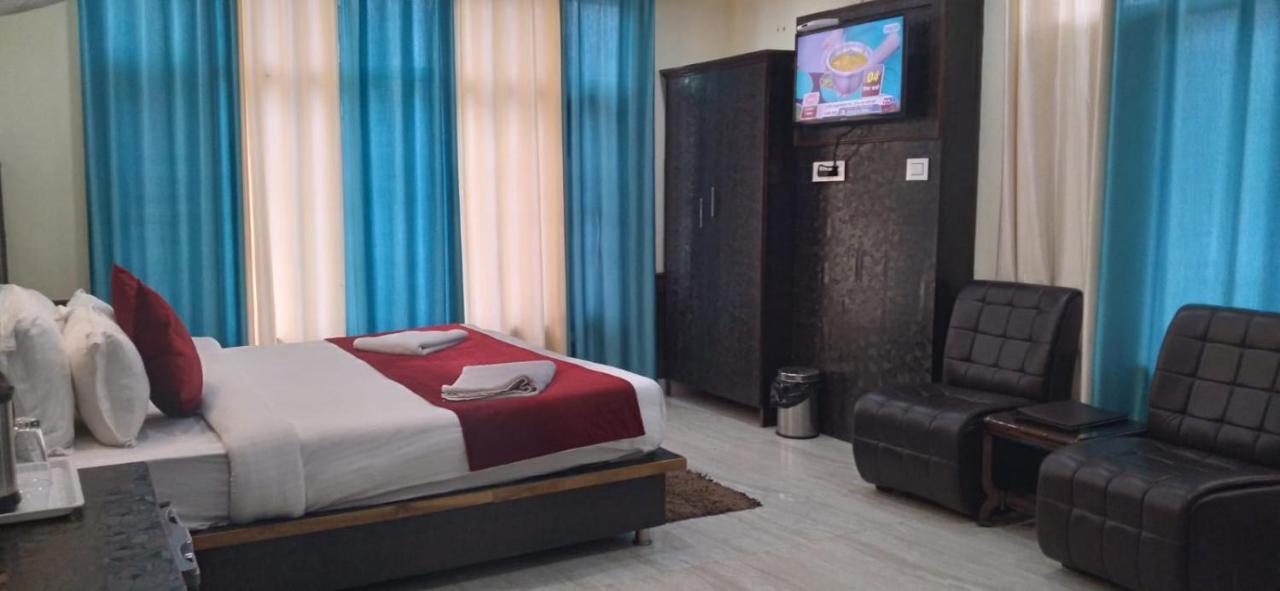 Hotel Naddi Edge