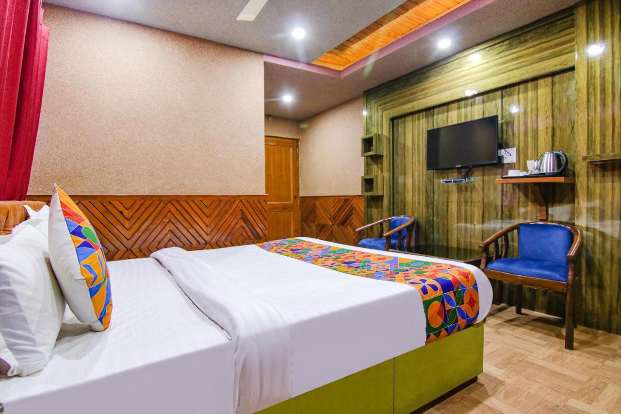 City Plaza Hotel 3*