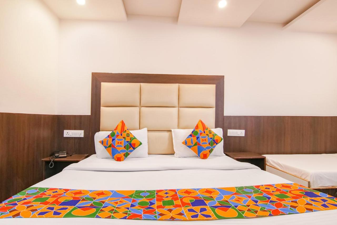 Hotel Fabhotel Rosewood I