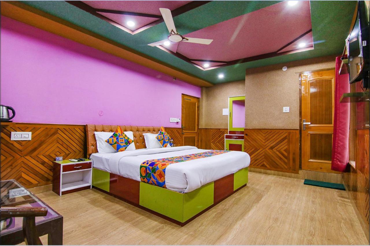 City Plaza Hotel 3*