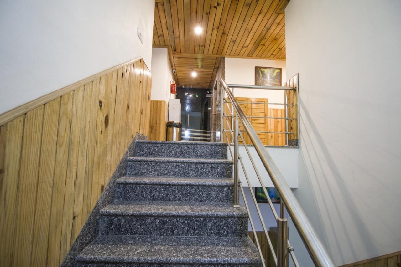 Vella Mrina Group Of Edge 3*