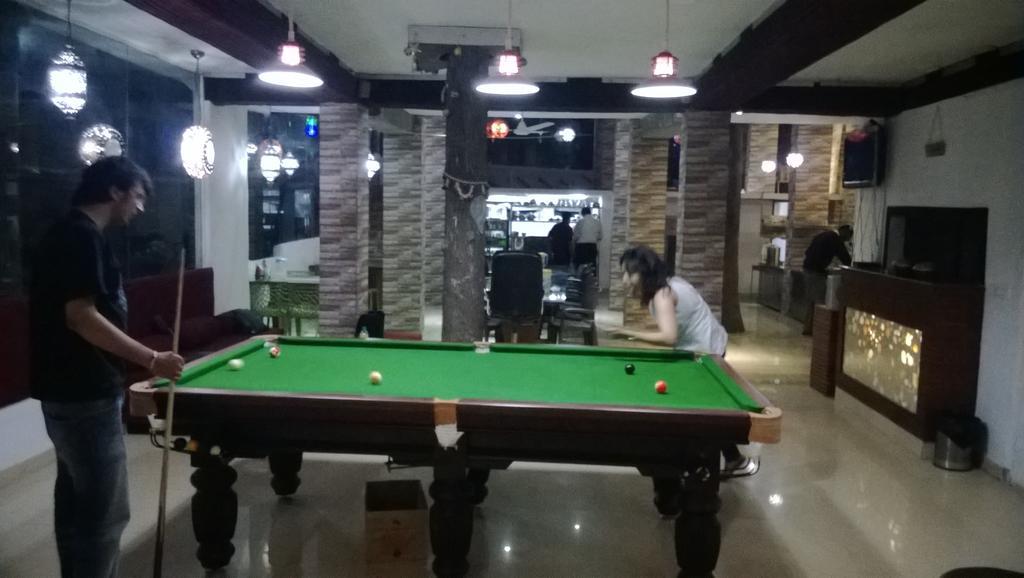 Gandhi's Paradise Hotel 3*