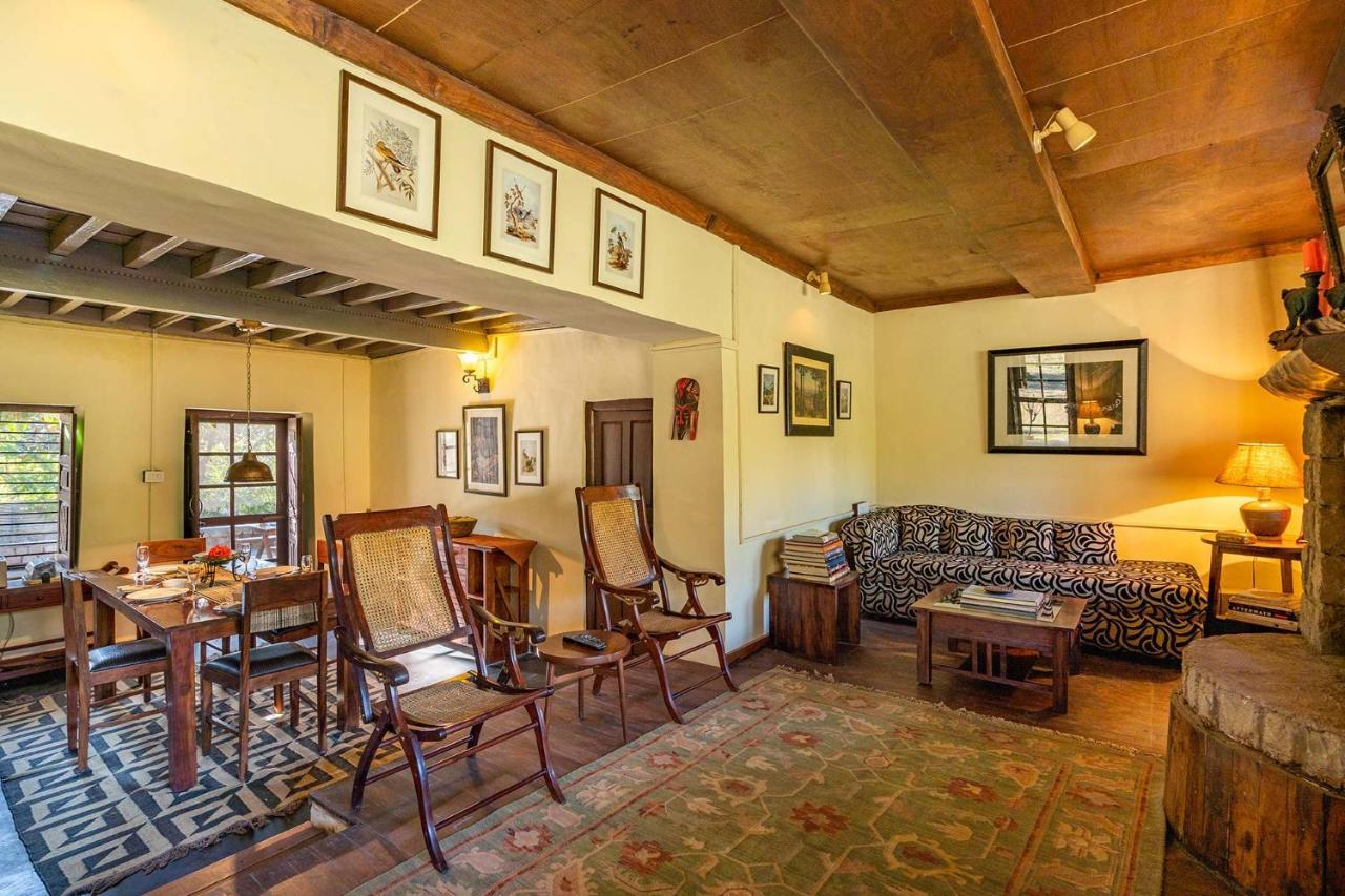 Stayvista At Tea House With Fragrant Tea Gardens Villa