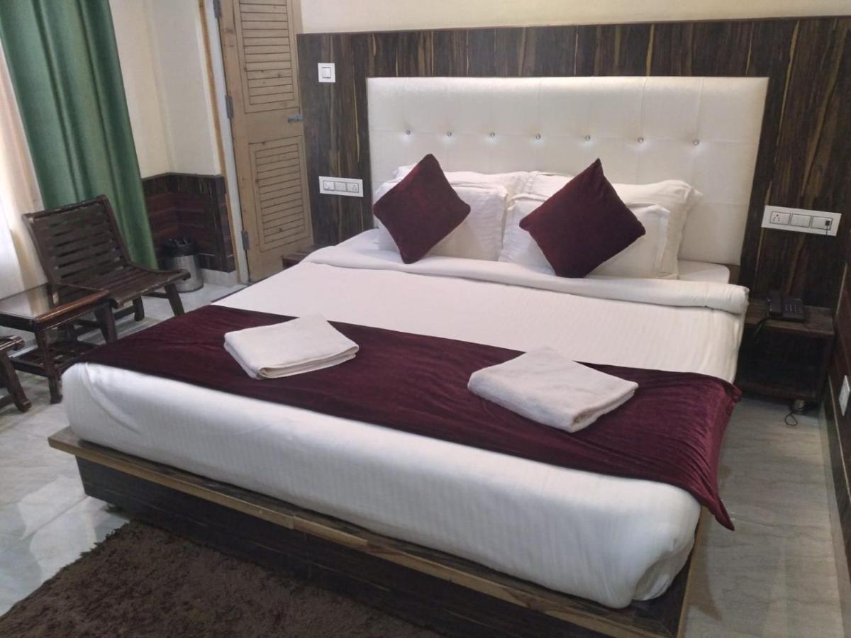 Mount Edge Hotel 4*