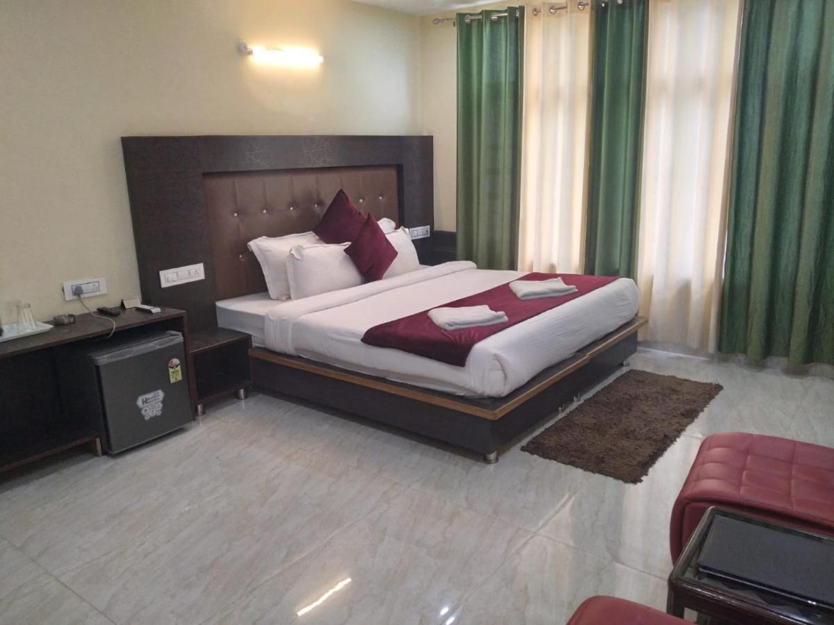 Mount Edge Hotel Dharamshala