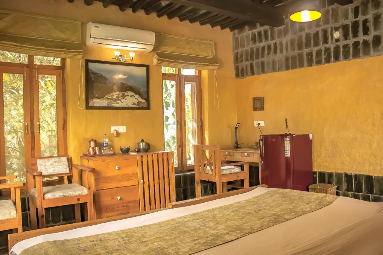 Prakriti Aalay - Riverside Mountain View Boutique Eco 4* Dharamshala