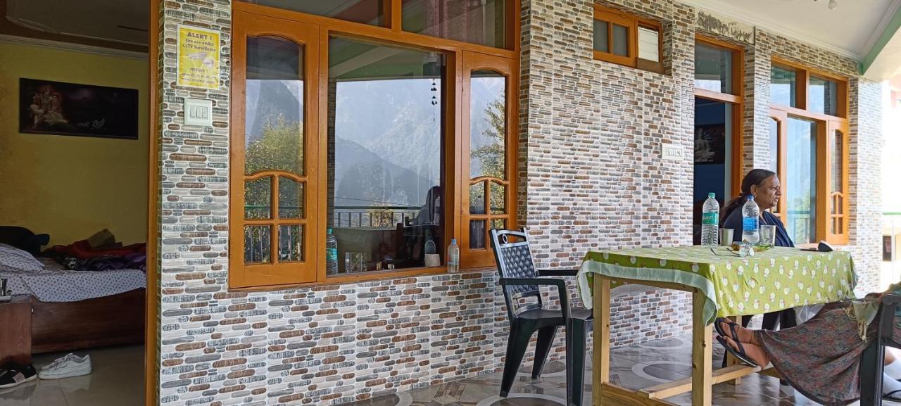 Peaceful Homely Homestay *