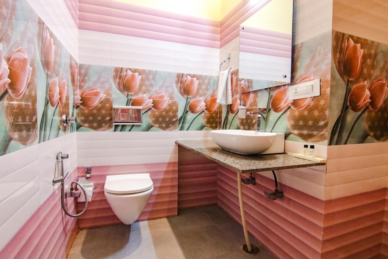 Hotel Fabhotel Rakus Place Dharamshala