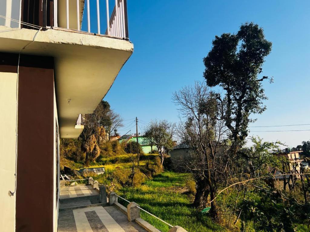 Sharry's Dharamshala