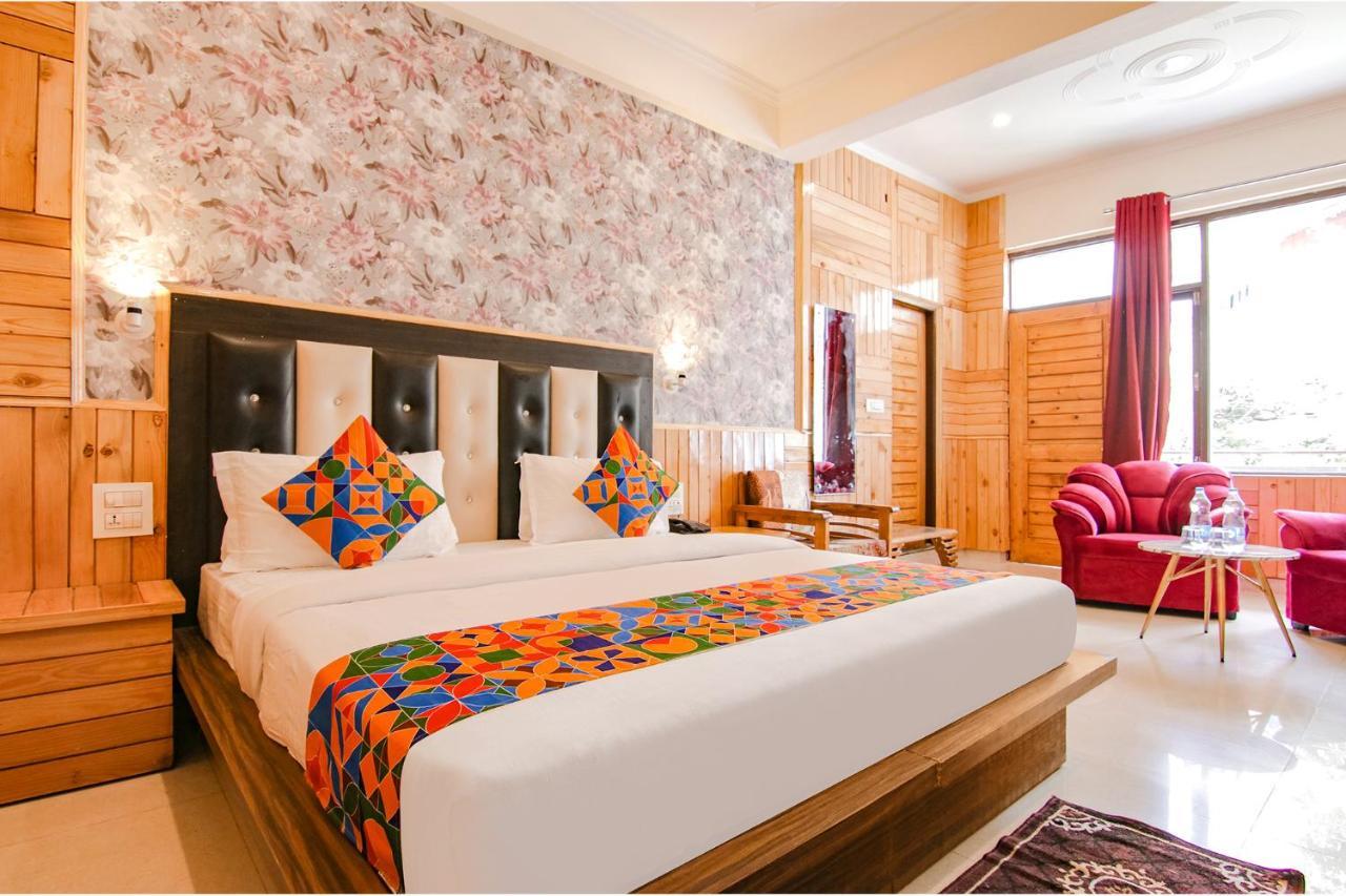 Fabhotel Rakus Place 3*