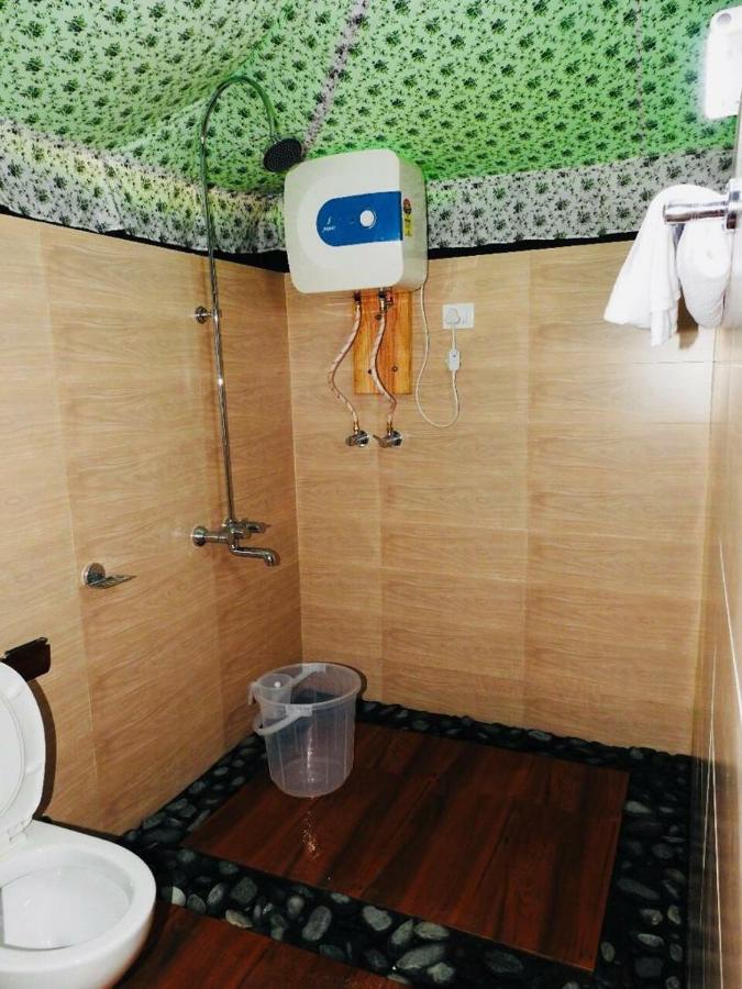 Camp Luxury tent