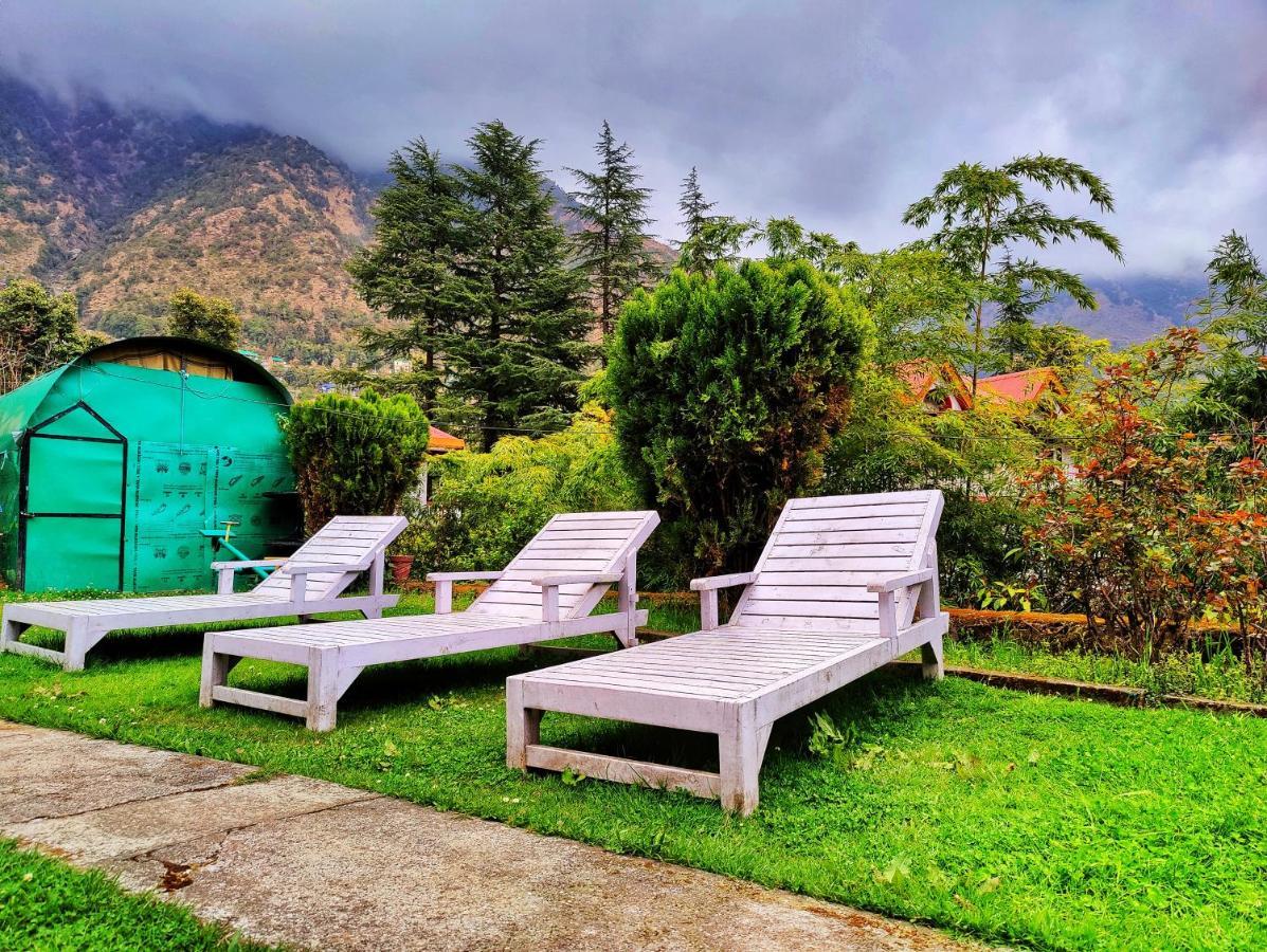 Gagan Resort