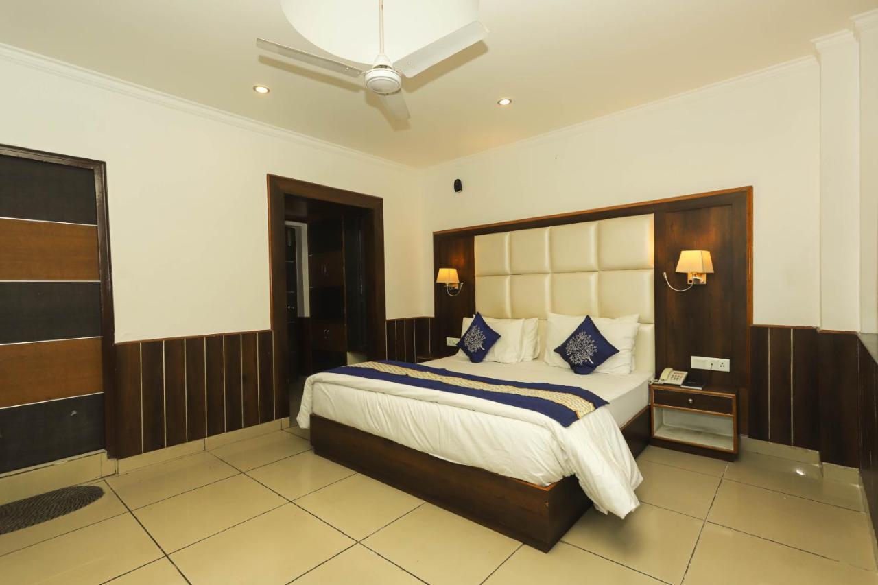 Pong View Hotel 2*
