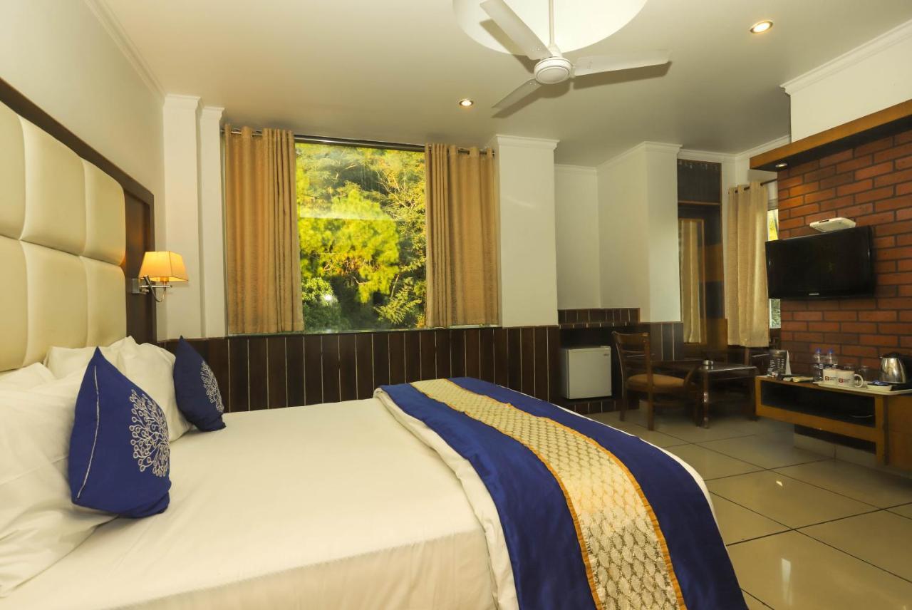Pong View Hotel 2*
