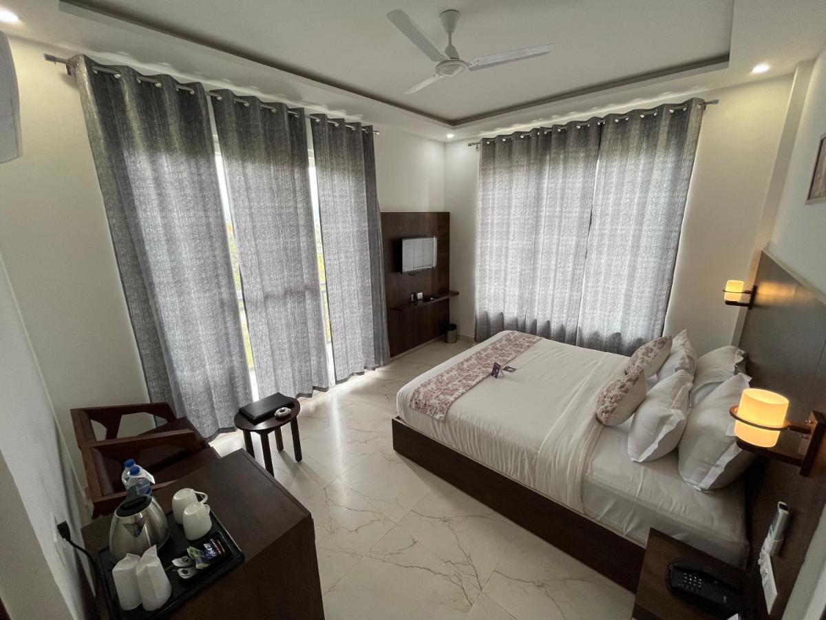 Click Collection The Abode, Hotel