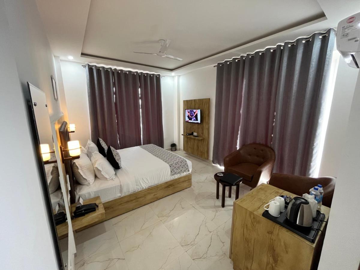 Click Collection The Abode, Hotel
