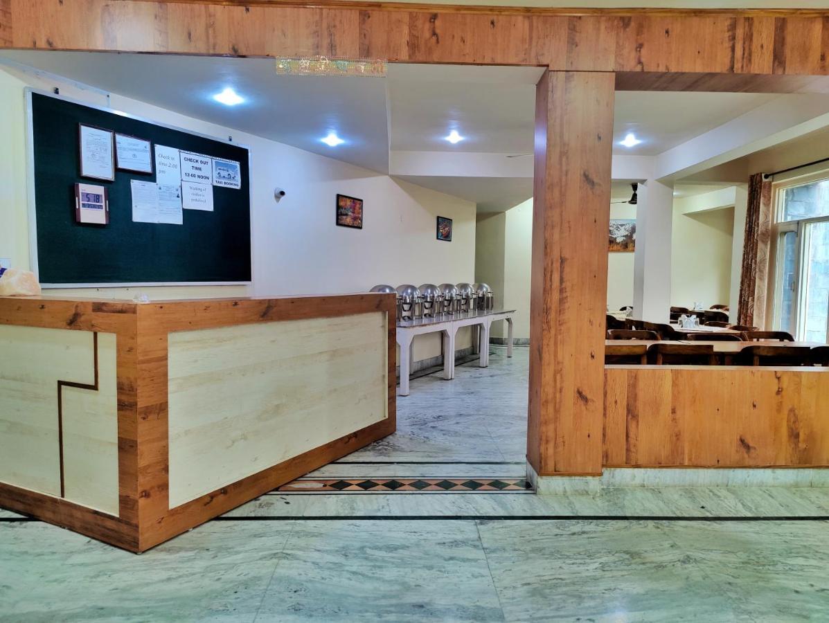 Gagan Resort *