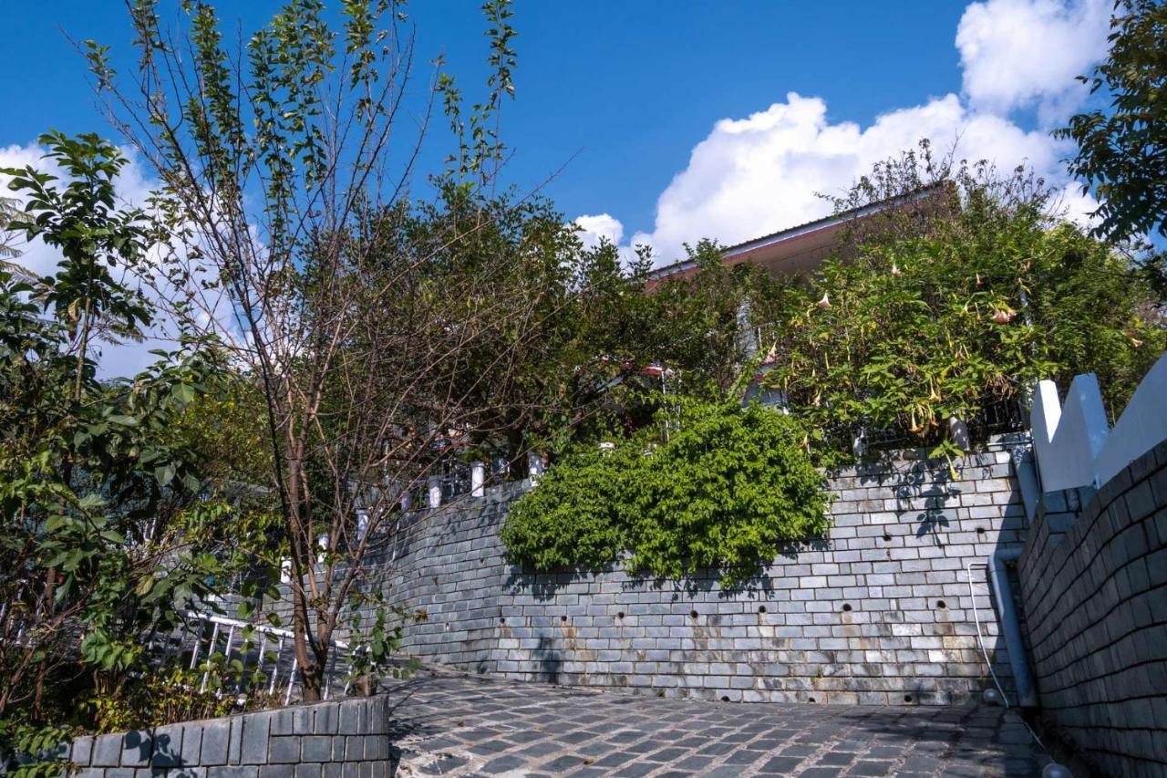 Stayvista At Meraki - Pet Friendly And Scenic View Villa Dharamshala