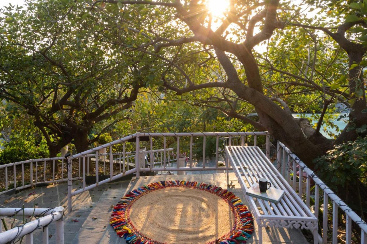 Villa Stayvista At Meraki - Pet Friendly And Scenic View