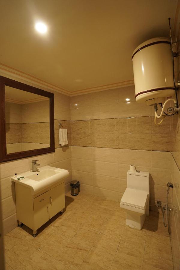Hotel Royal Palace Bhagsunag