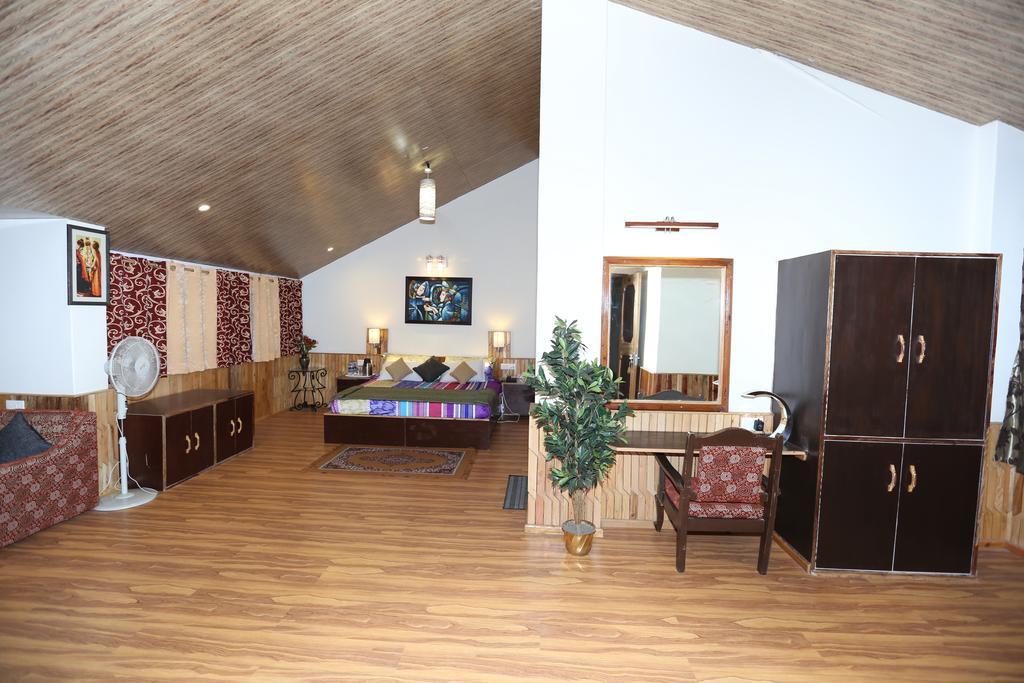 Hotel Natraj Manali