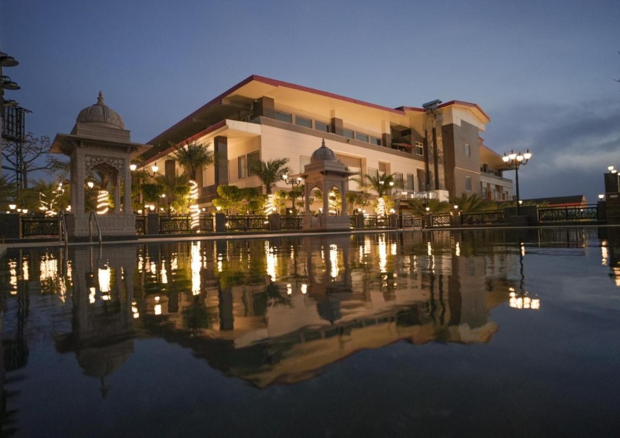 Dhauladhar Heights 3*