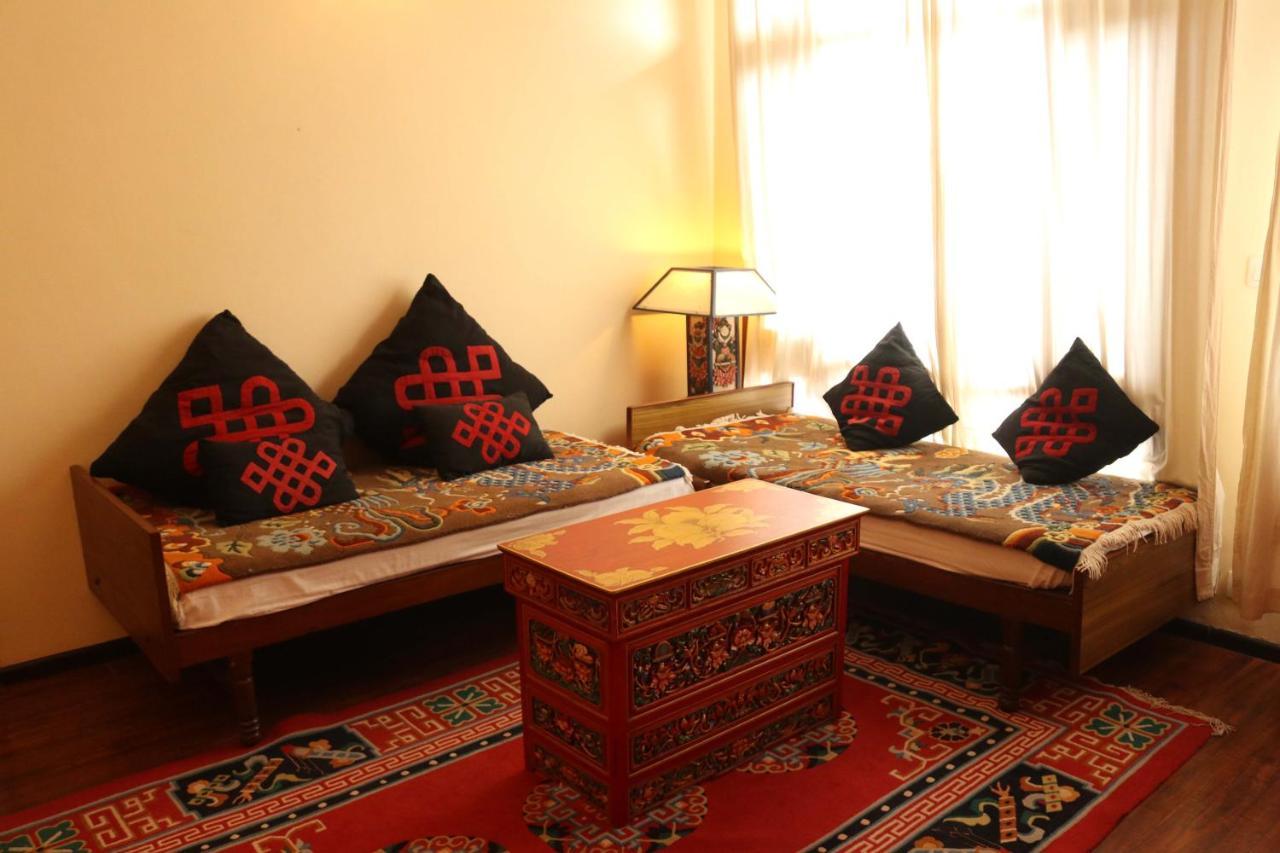 New Serkong House Hotel