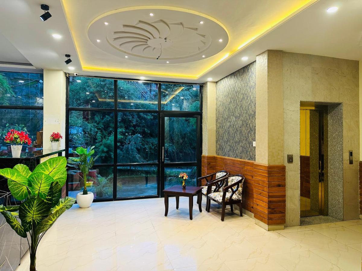 Him Ventures Hotel 3*