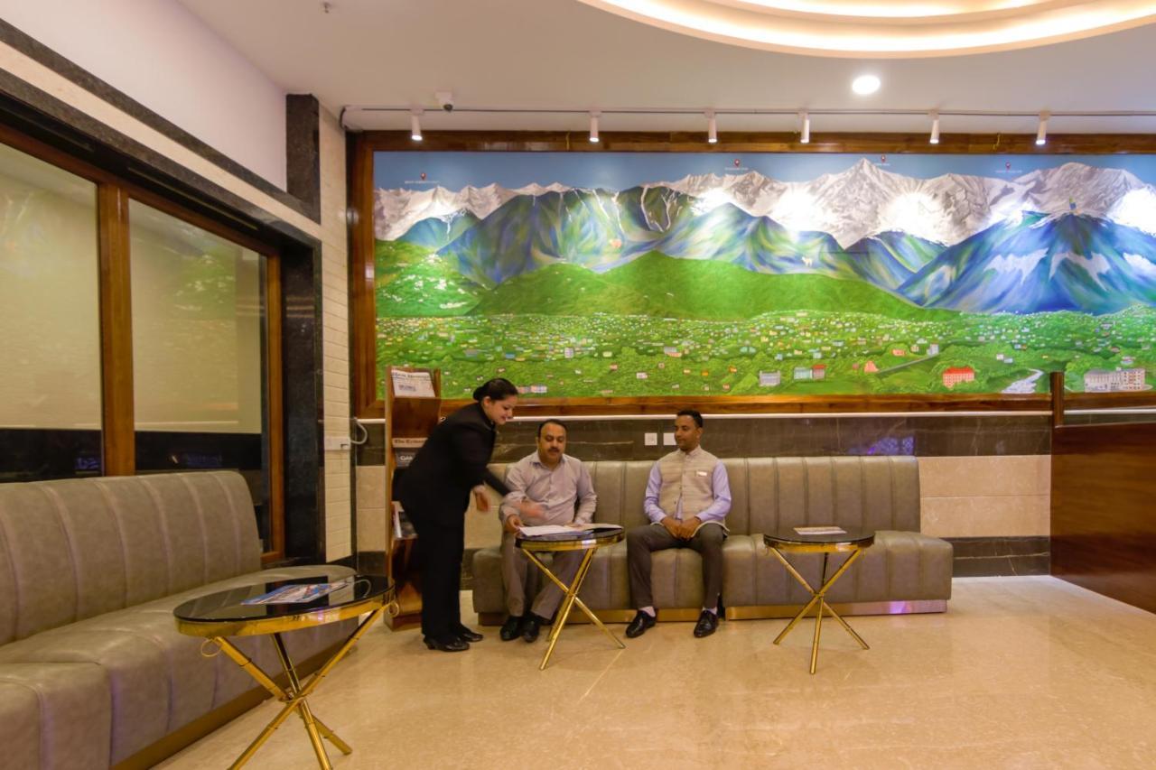 Hotel Dhauladhar Heights 3*