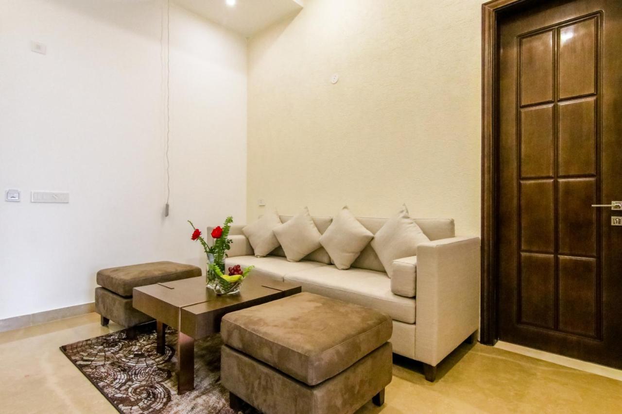 Hotel Dhauladhar Heights