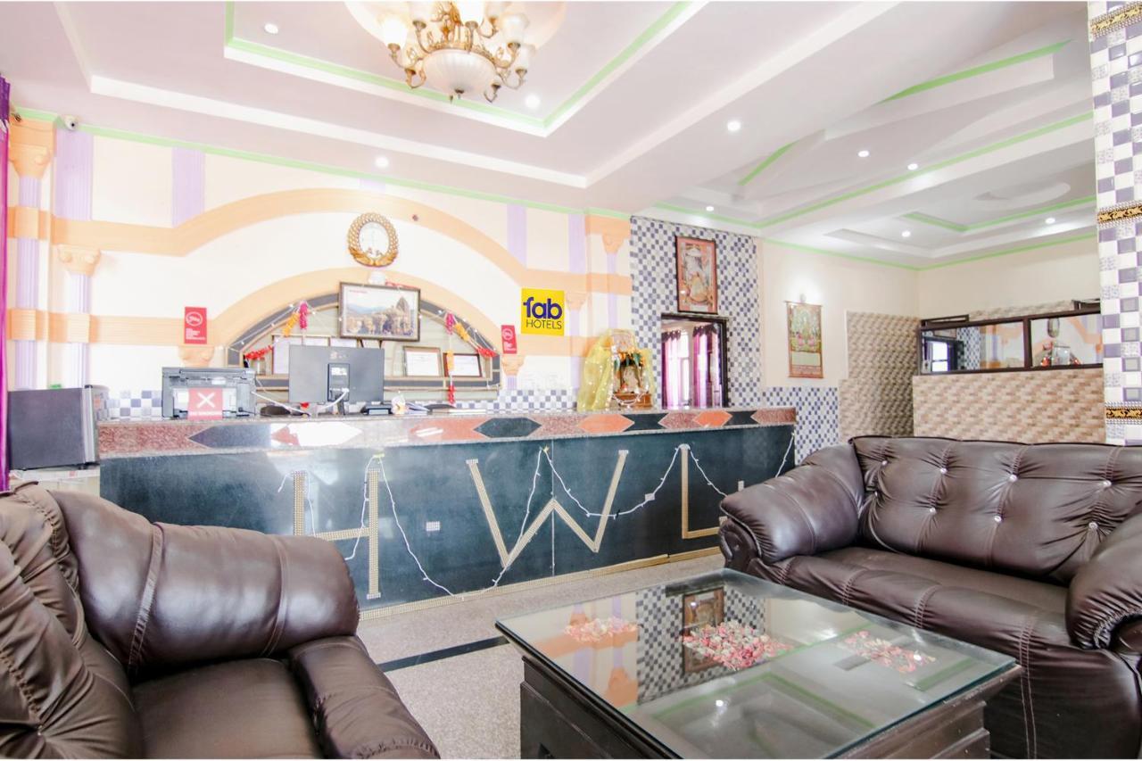 Fabhotel Prime Wonder World Hotel