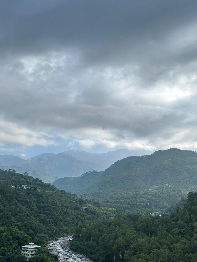Hotel Dhauladhar View Village Dharamshala