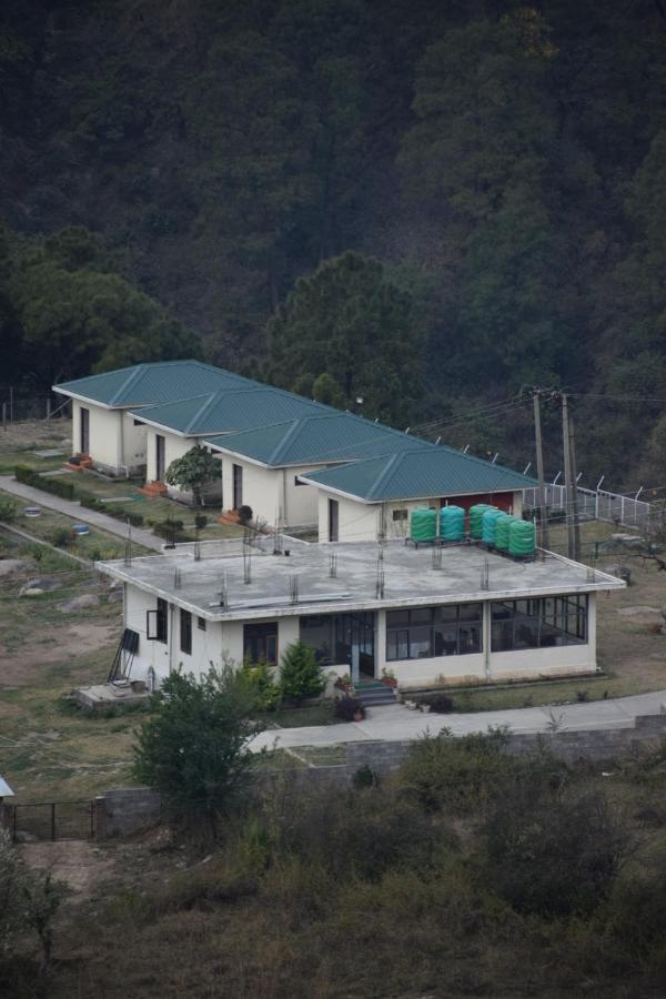 Dhauladhar View Village Hotel