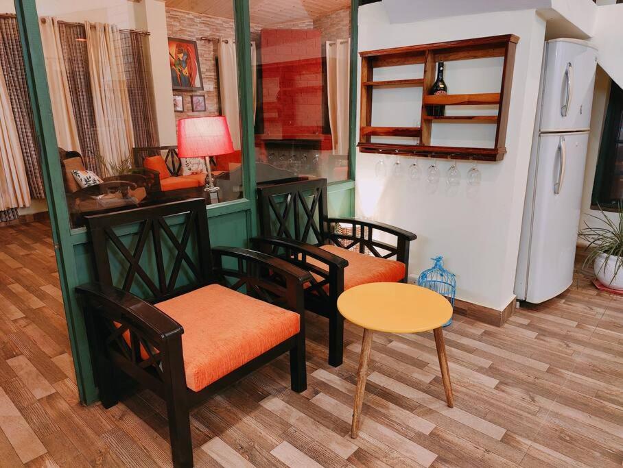 Aviator's Bungalow - Villa Dharamshala