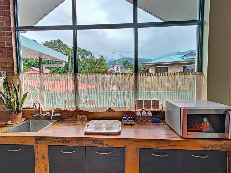 Aviator's Bungalow - *